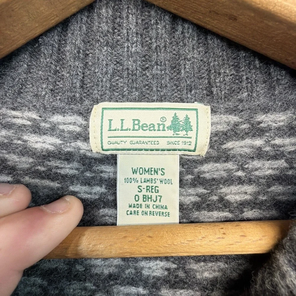 LL Bean Sweater Womens Small Gray Lambs Wool Cardigan Nordic Fair Isle Birds Eye
